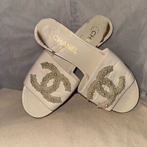 Chanel sandals with pearls